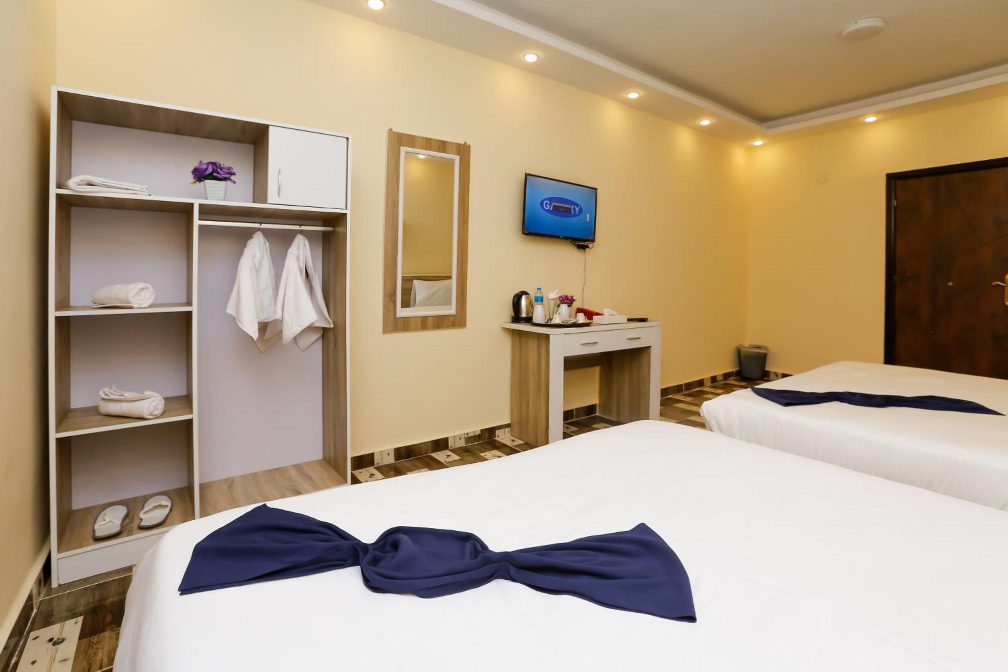 Turquoise Pyramids Gate Hotel City Centre Kafret el-Gabal Екстериор снимка