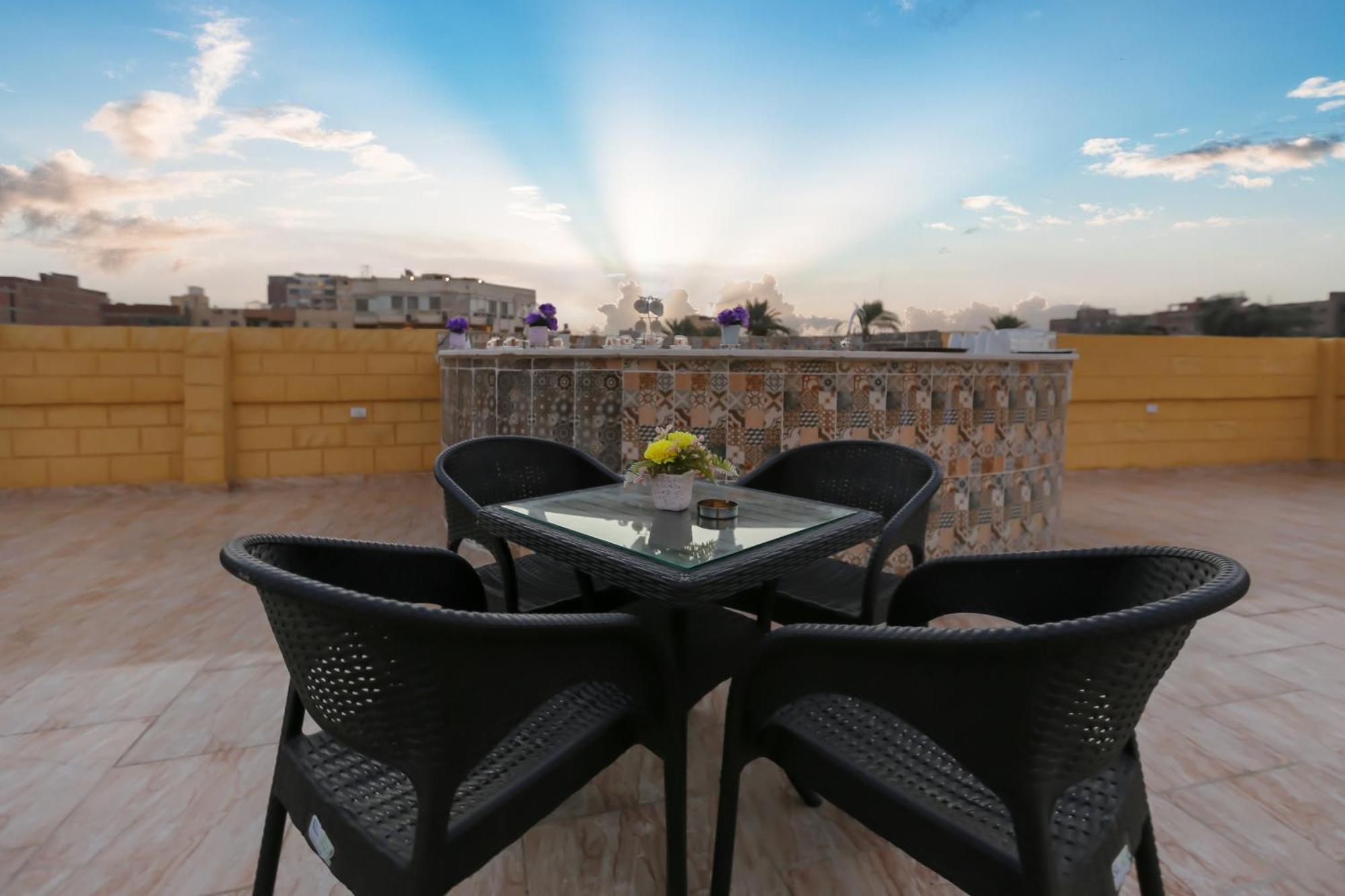 Turquoise Pyramids Gate Hotel City Centre Kafret el-Gabal Екстериор снимка