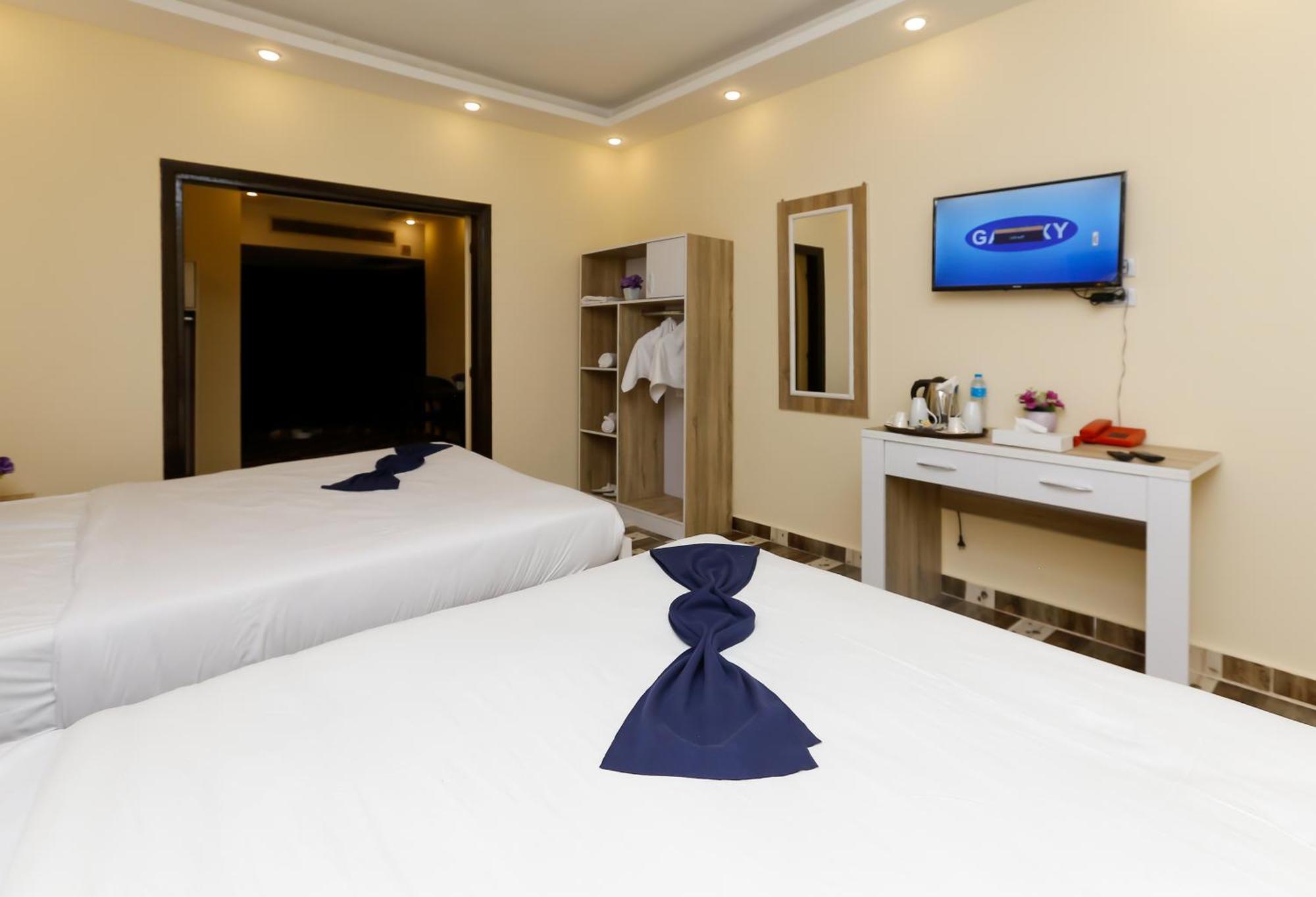 Turquoise Pyramids Gate Hotel City Centre Kafret el-Gabal Екстериор снимка