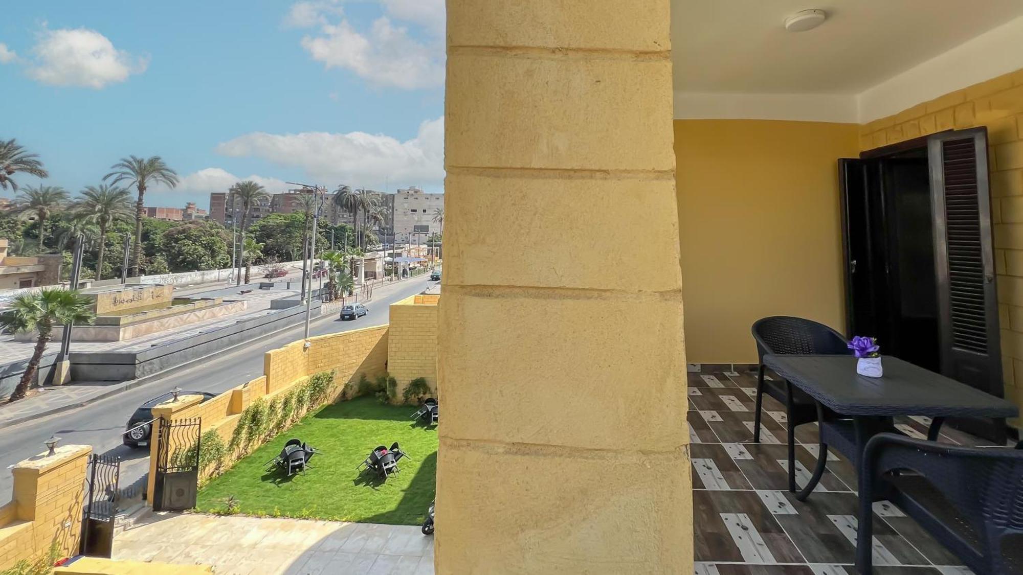 Turquoise Pyramids Gate Hotel City Centre Kafret el-Gabal Екстериор снимка