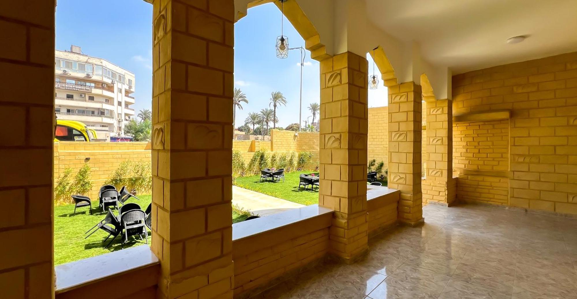 Turquoise Pyramids Gate Hotel City Centre Kafret el-Gabal Екстериор снимка